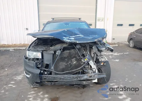 2020 Jeep Grand Cherokee Limited 4X4 z USA, uszkodzony, nr VIN 1C4RJFBG3LC366121